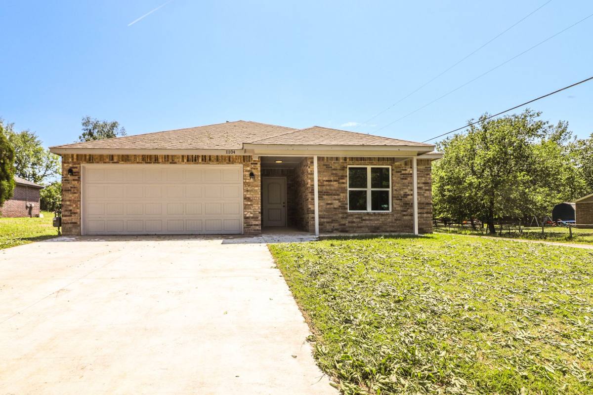 House for rent at 11104 E 138th Place N, Collinsville, OK 74021