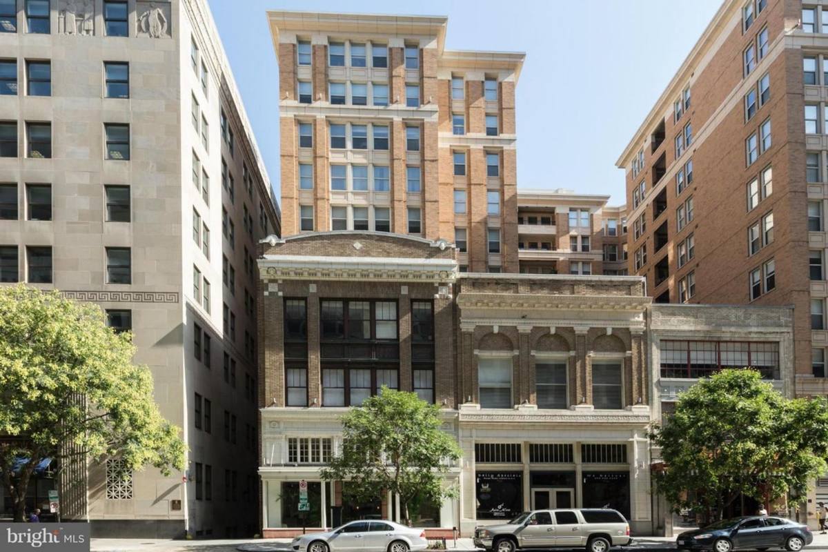 Condo for rent at 915 E St NW, Washington, DC 20004