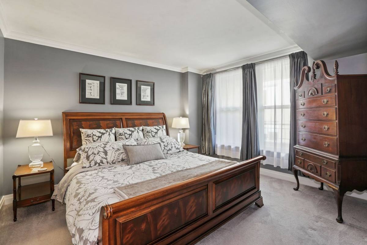 Condo for rent at 915 E St NW, Washington, DC 20004