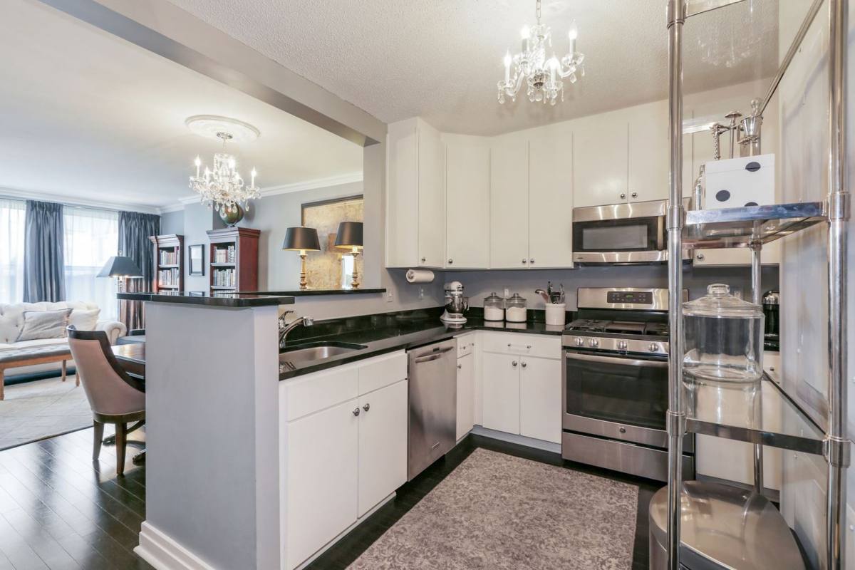 Condo for rent at 915 E St NW, Washington, DC 20004