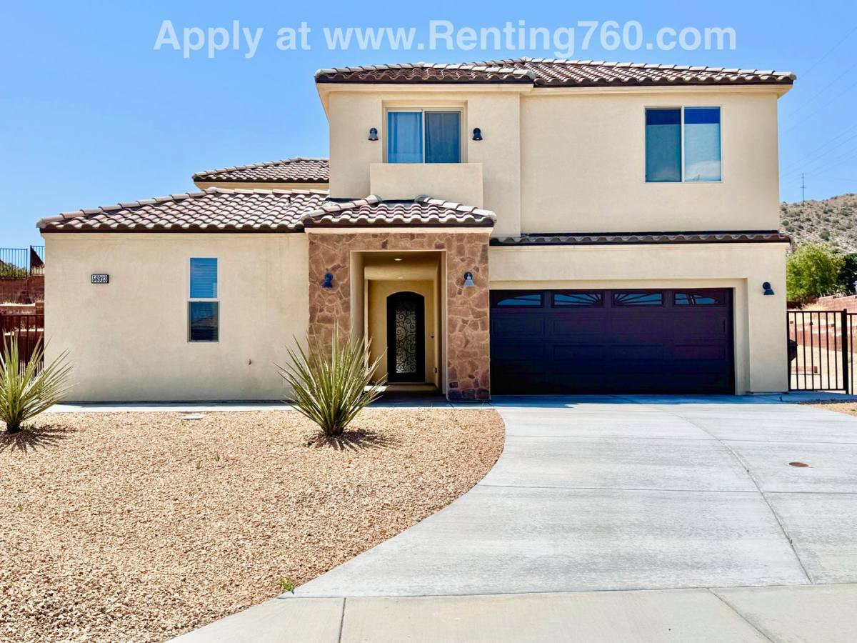 House for rent at 56923 Ivanhoe Dr, Yucca Valley, CA 92284