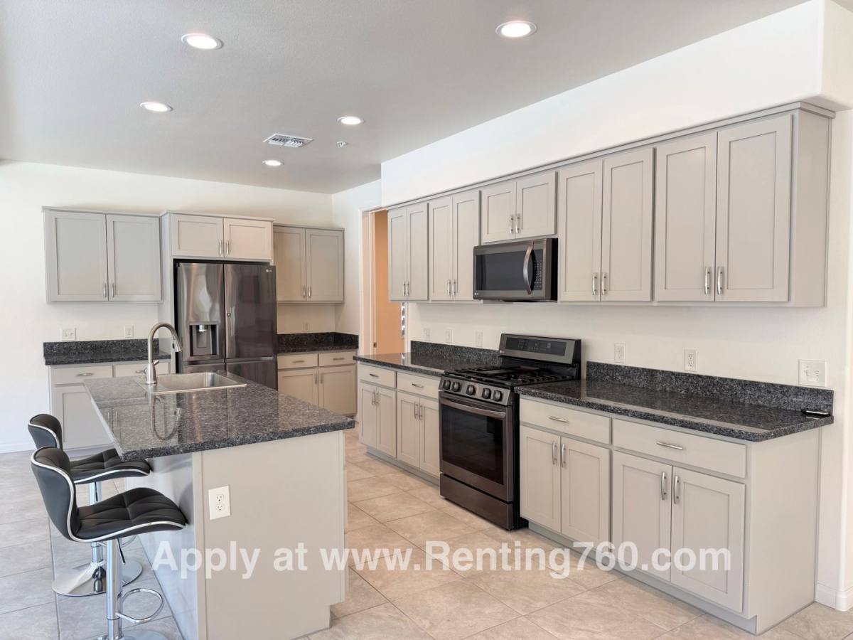 House for rent at 56923 Ivanhoe Dr, Yucca Valley, CA 92284