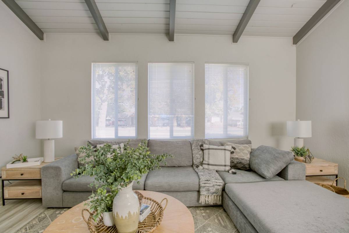Apartment for rent at 1355 S Wolfe Rd, Sunnyvale, CA 94087