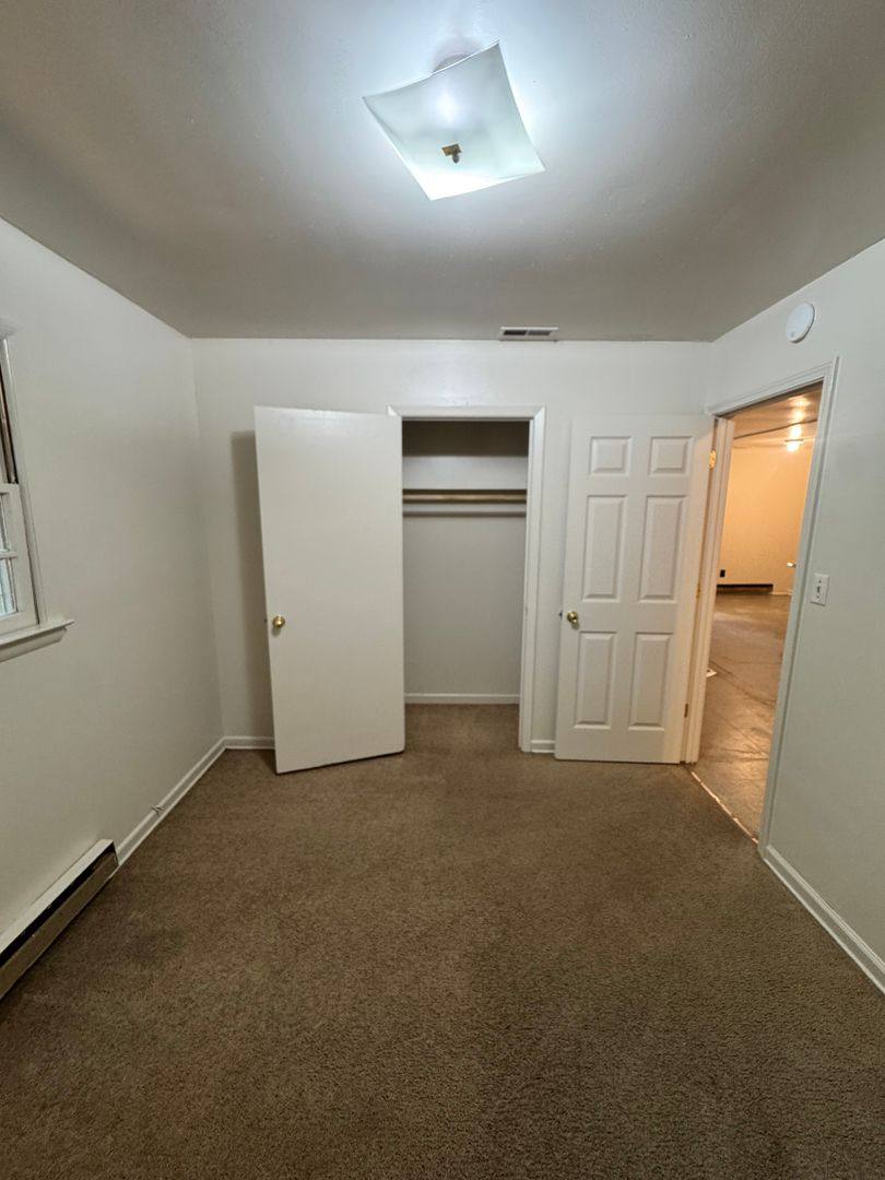 House for rent at 6024 Deep Green Dr, Shelby, NC 28152