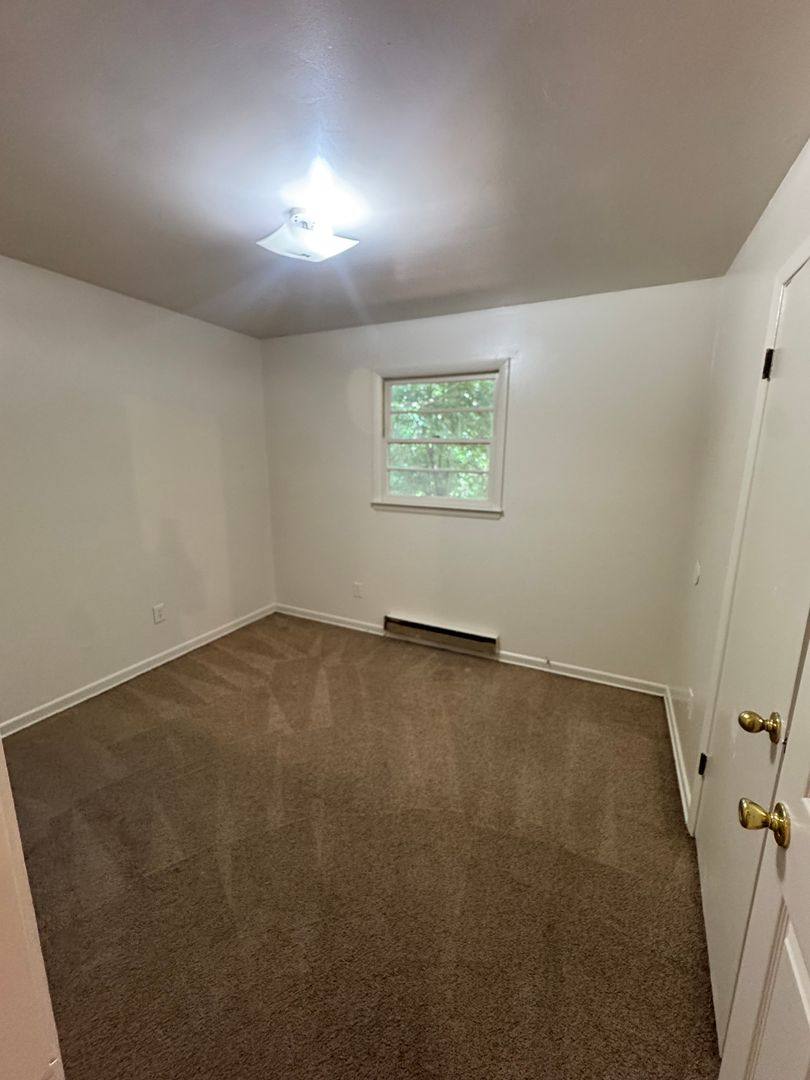 House for rent at 6024 Deep Green Dr, Shelby, NC 28152