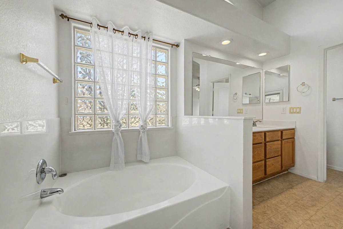 House for rent at 4649 E Augusta Ave, Chandler, AZ 85249