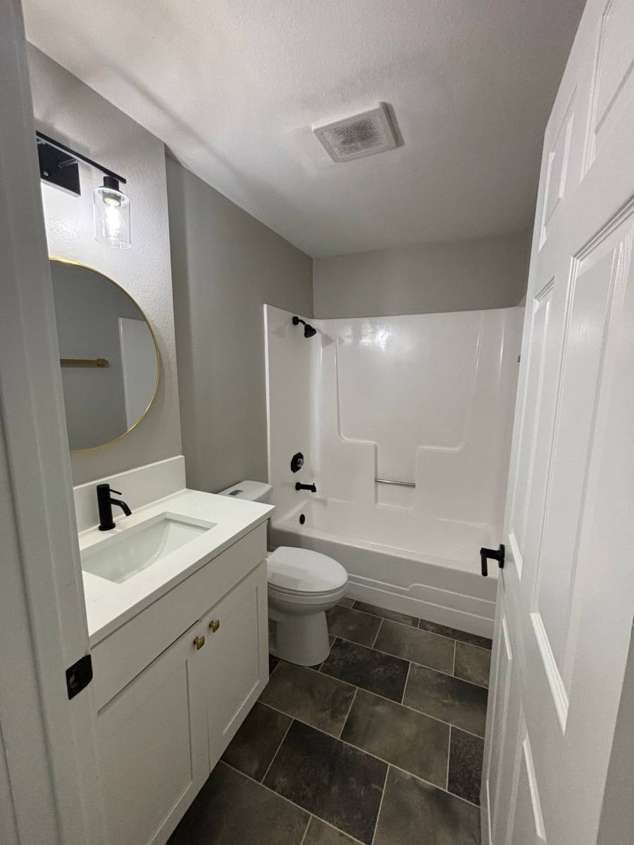 Apartment for rent at 22833 SW Washington St, Sherwood, OR 97140