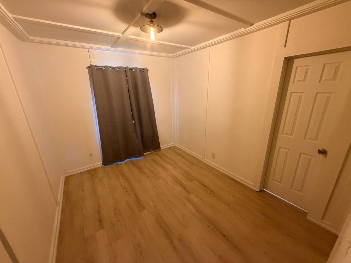 Apartment for rent at 585 Highland Ave NE, Salem, OR 97301