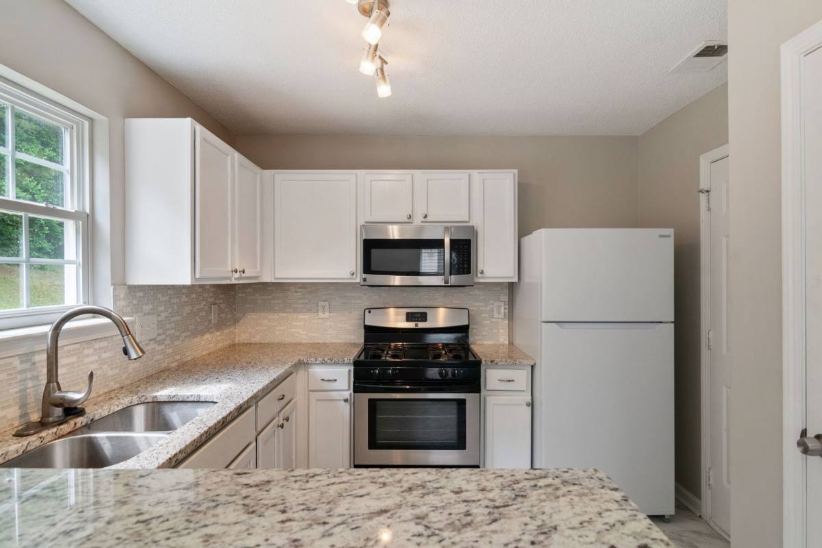House for rent at 3400 Asgar Court, Raleigh, NC 27610