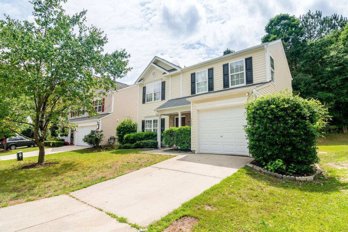 House for rent at 3400 Asgar Court, Raleigh, NC 27610