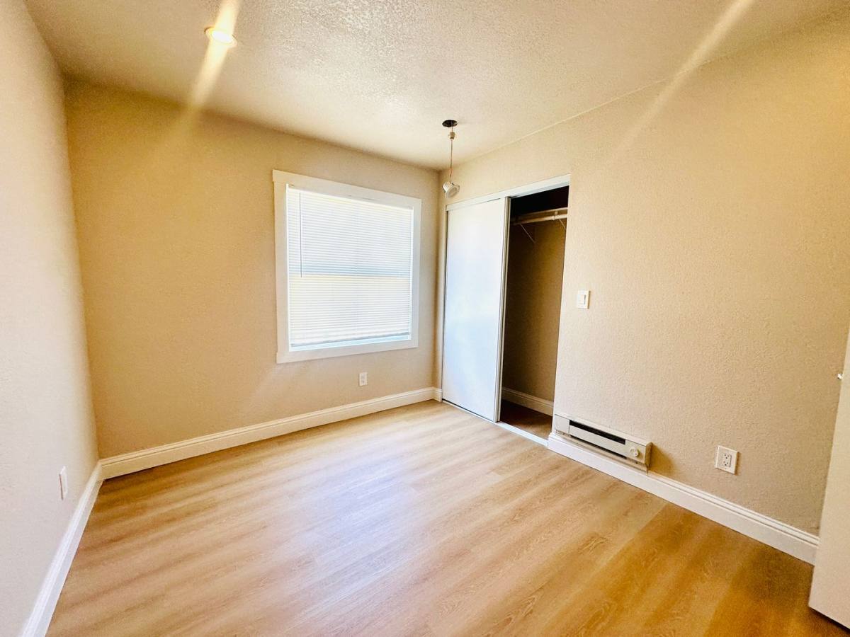 Apartment for rent at 3210 San Leandro St, Oakland, CA 94601