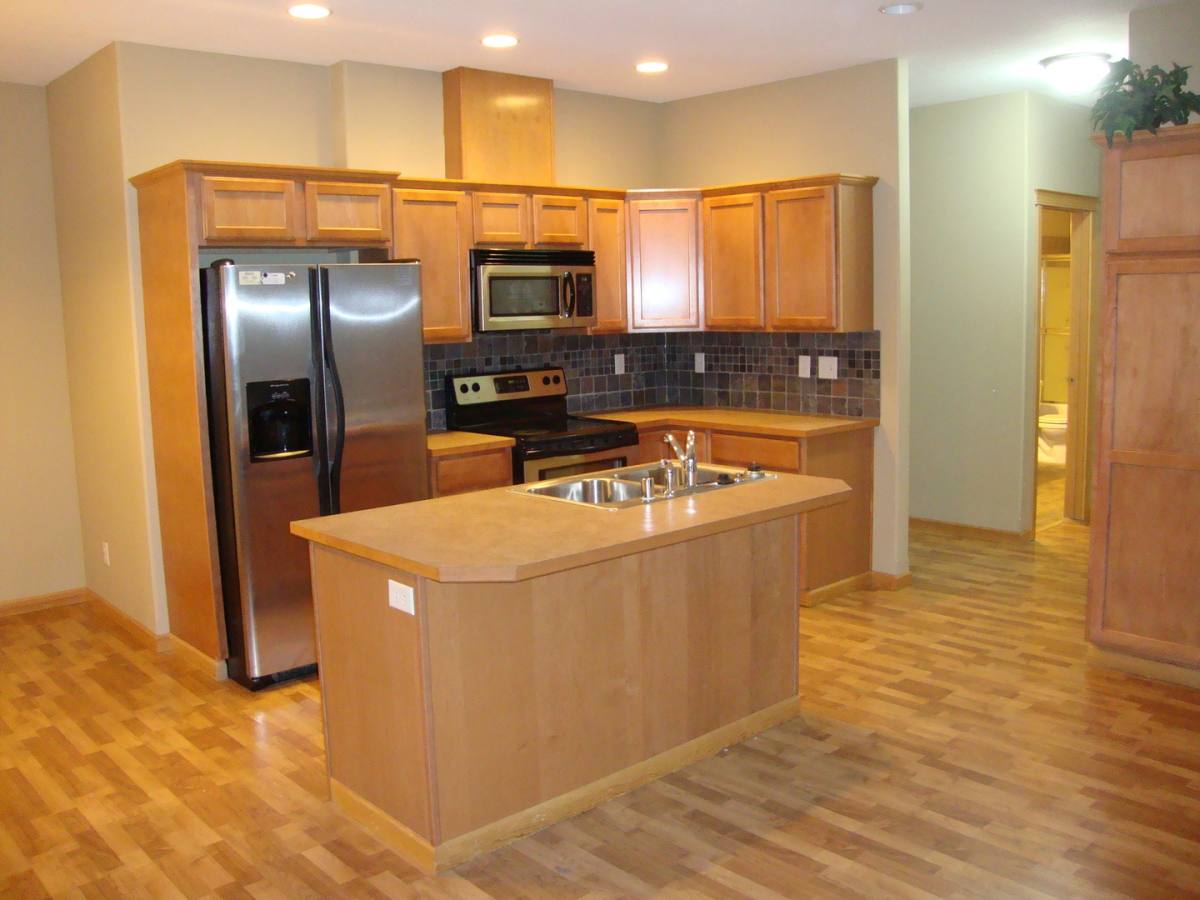 Apartment for rent at 414 E Elcliff Rd, Spokane, WA 99218