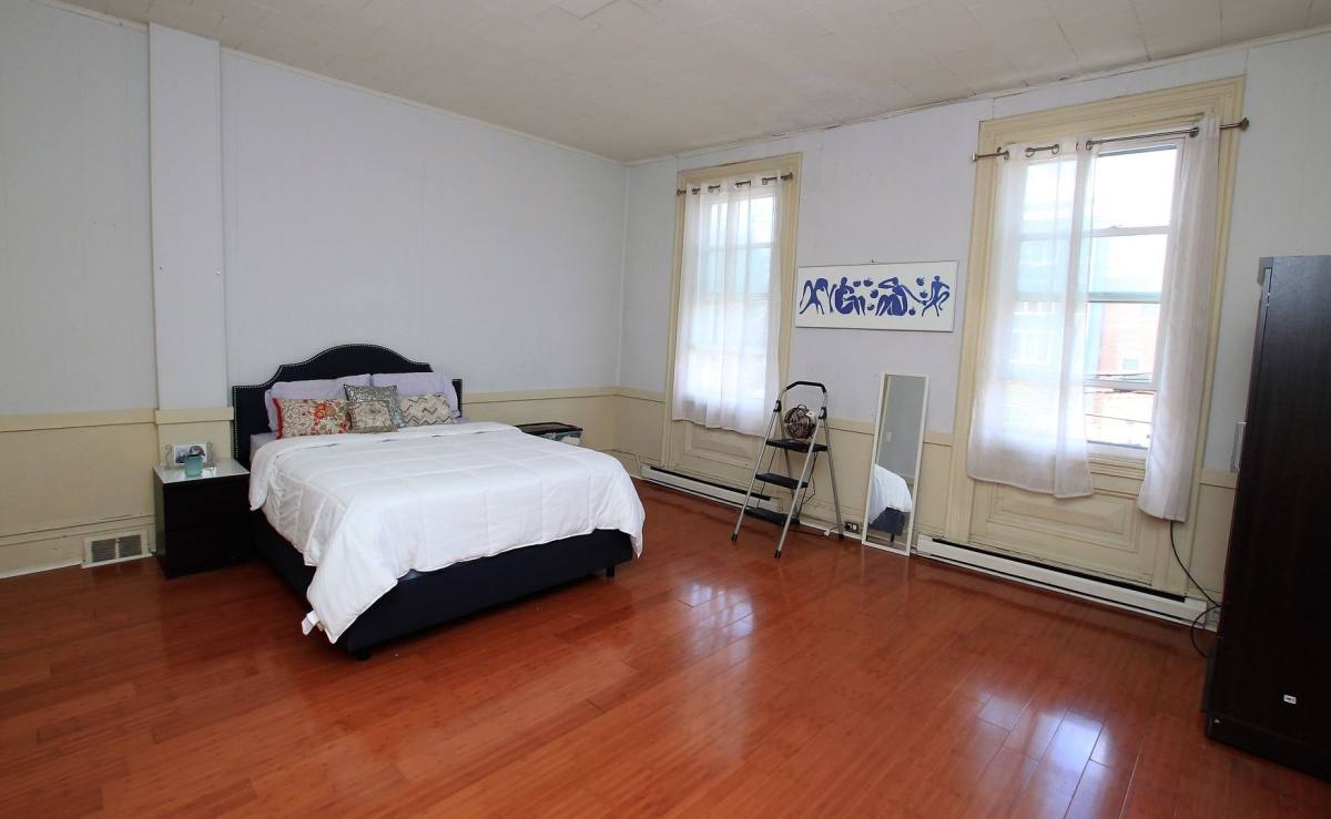 Apartment for rent at 454 E Girard Ave, Philadelphia, PA 19125