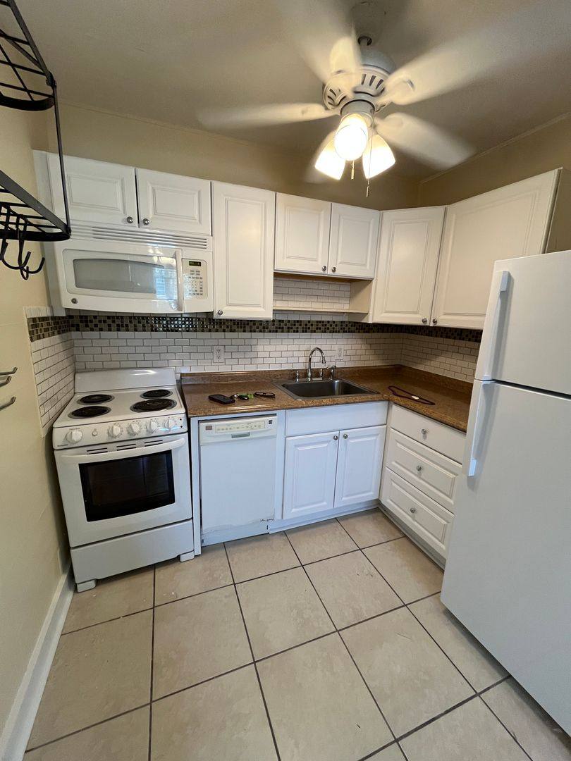 Apartment for rent at 1128 Margaret, Key West, FL 33040