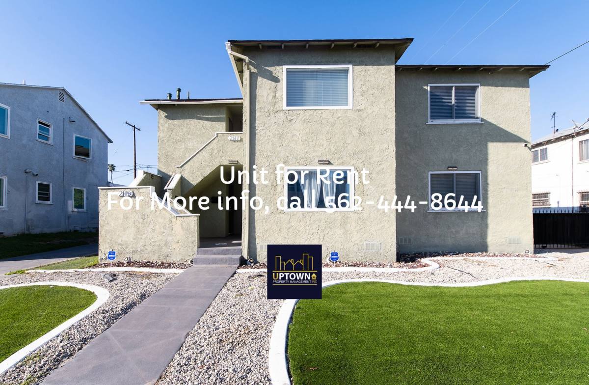 Townhouse for rent at 2115-2117 103rd Place, Los Angeles, CA 90047