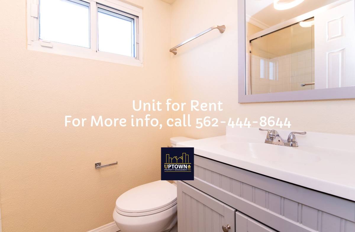 Townhouse for rent at 2115-2117 103rd Place, Los Angeles, CA 90047