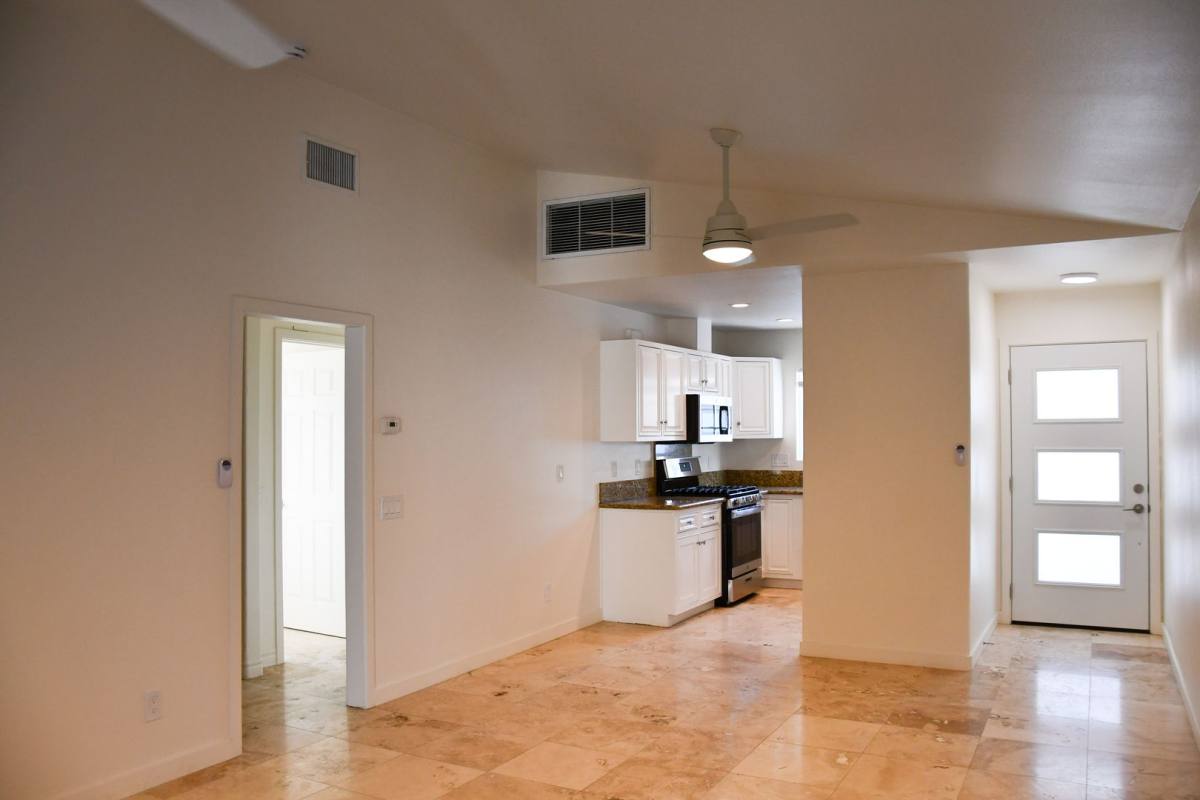 Apartment for rent at 316 N Parker, Orange, CA 92868