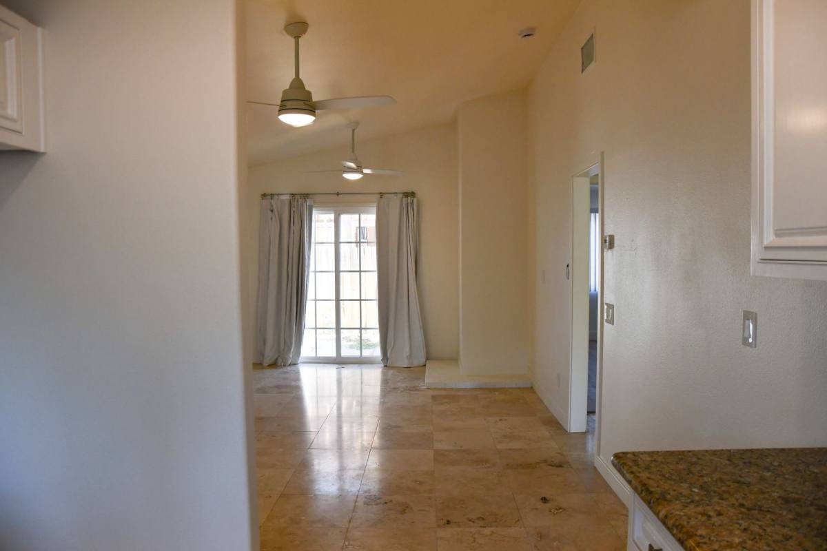 Apartment for rent at 316 N Parker, Orange, CA 92868