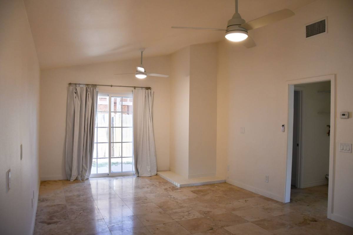 Apartment for rent at 316 N Parker, Orange, CA 92868