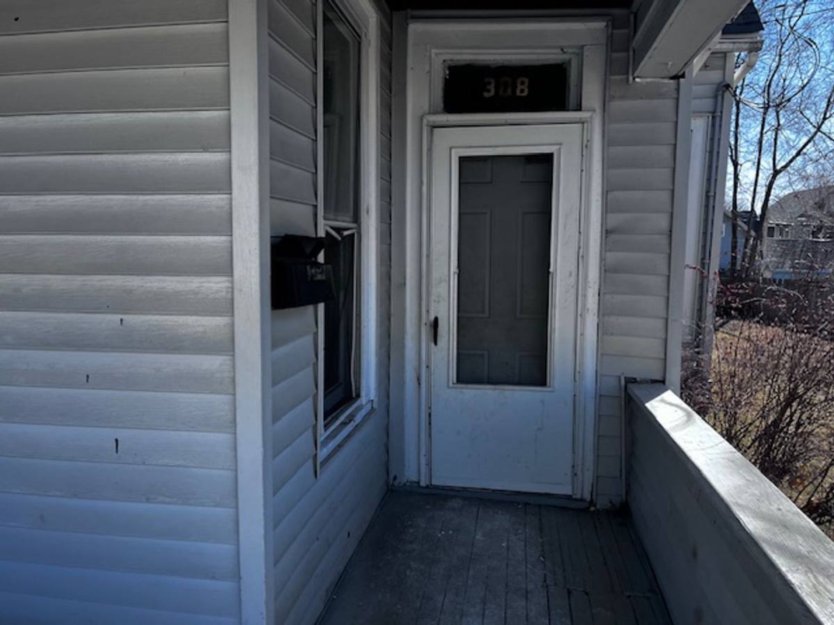 House for rent at 308 E Archer Ave, Peoria, IL 61603