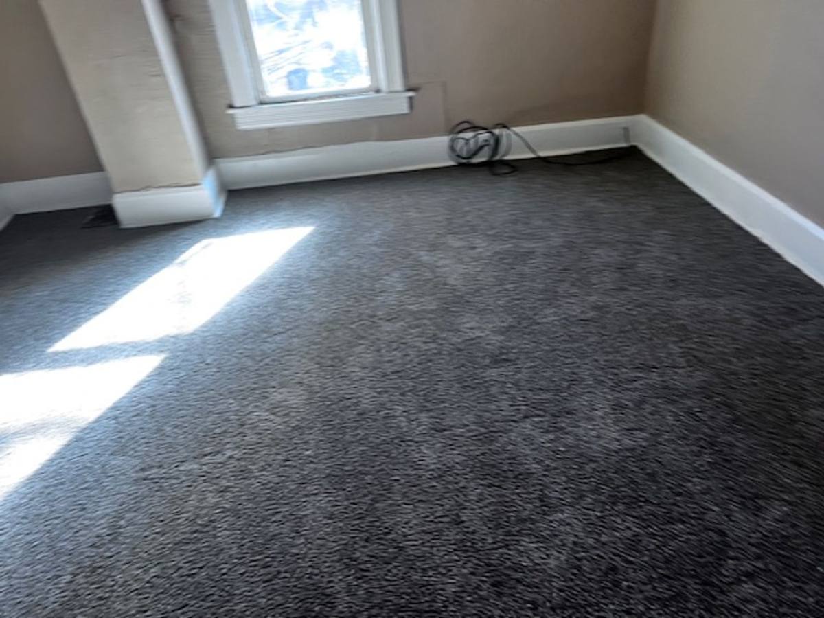 House for rent at 308 E Archer Ave, Peoria, IL 61603
