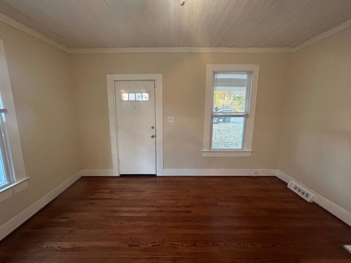 House for rent at 1506 Charlton St, Columbia, SC 29203