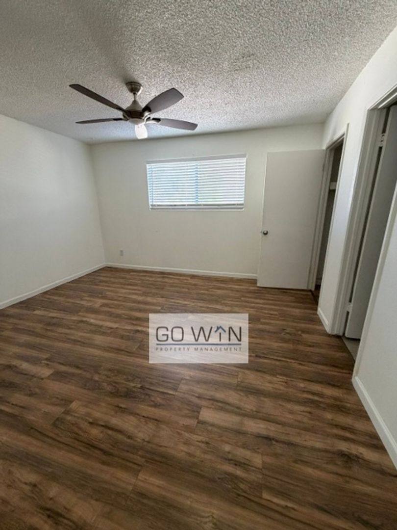 Apartment for rent at 1111 E Butler Dr, Phoenix, AZ 85020