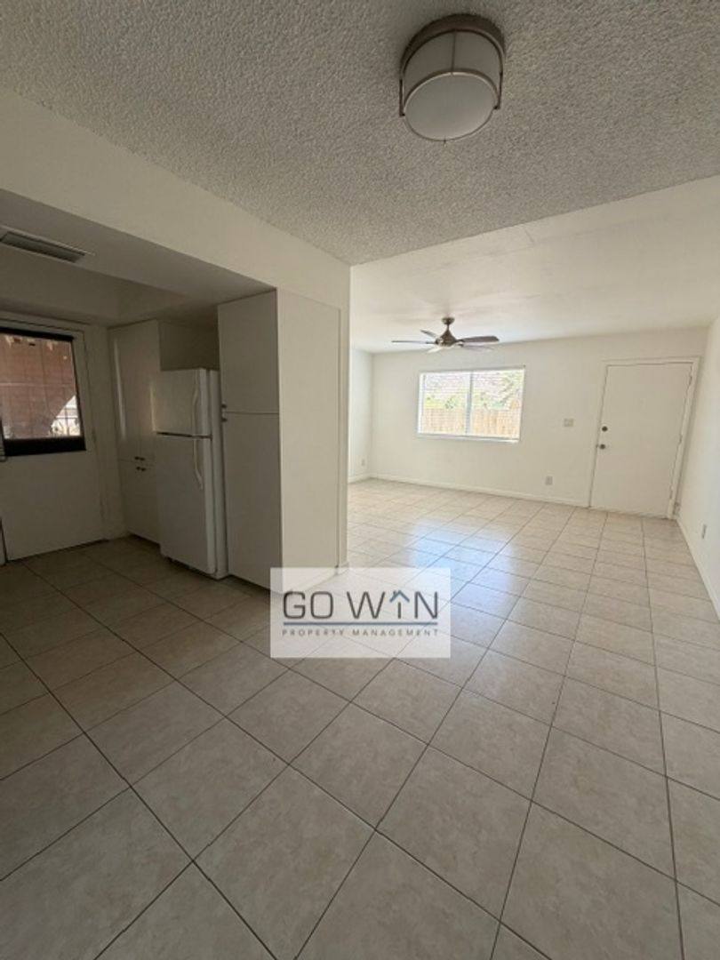 Apartment for rent at 1111 E Butler Dr, Phoenix, AZ 85020