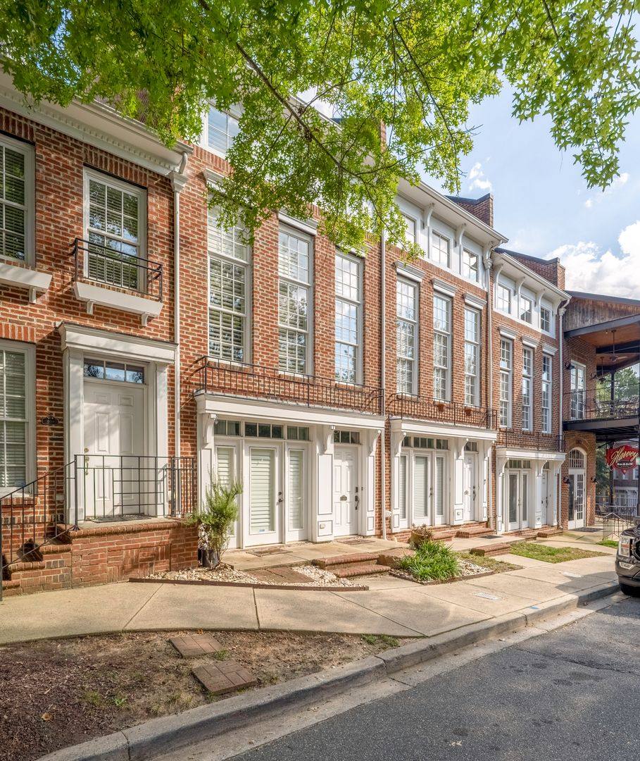 Townhouse for rent at 13704 Anthea Lane, Huntersville, NC 28078