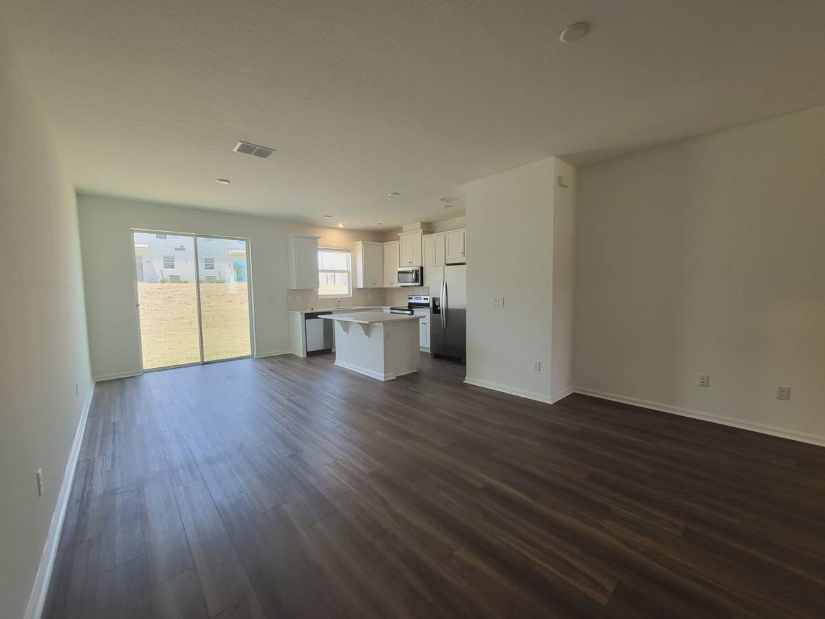 Townhouse for rent at 1184 Lakeshore Breeze Place, Kissimmee, FL 34747