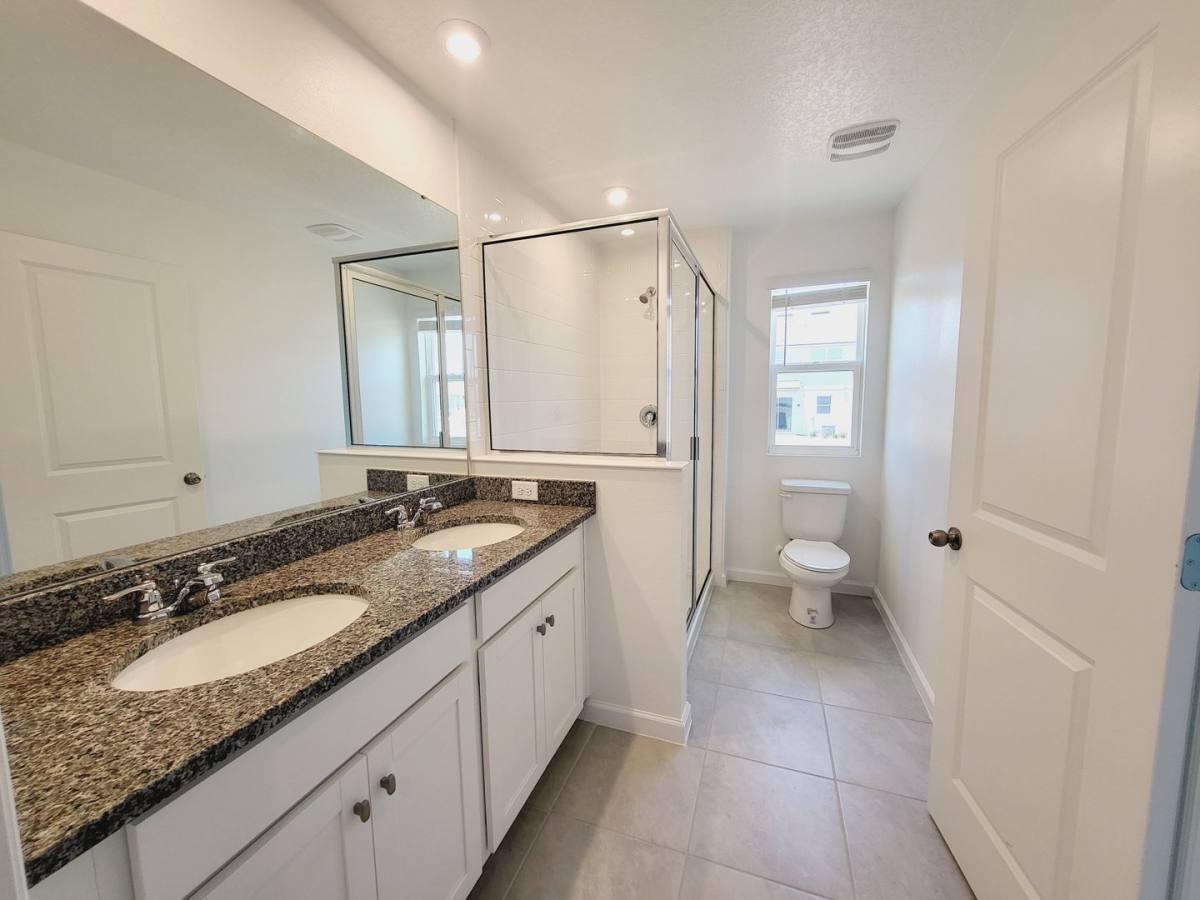Townhouse for rent at 1184 Lakeshore Breeze Place, Kissimmee, FL 34747
