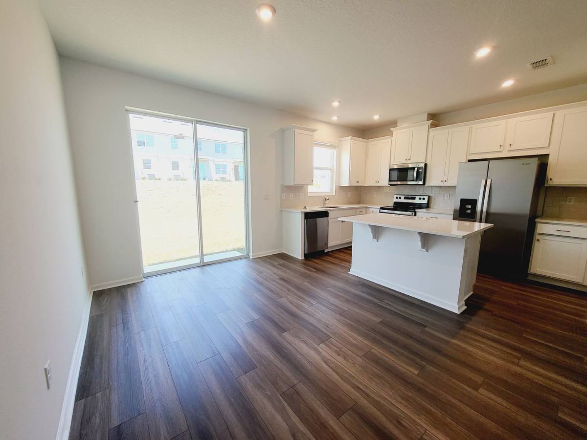 Townhouse for rent at 1184 Lakeshore Breeze Place, Kissimmee, FL 34747