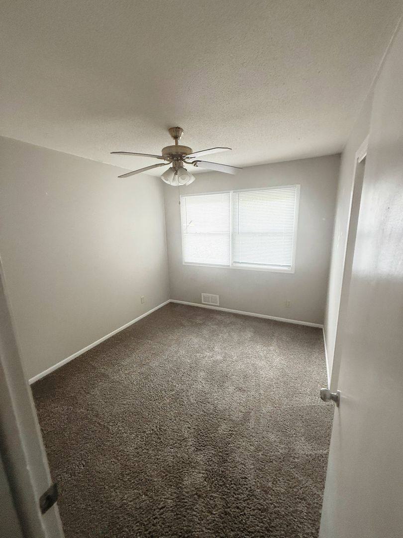 Apartment for rent at 1213 E Ave S, La Crosse, WI 54601