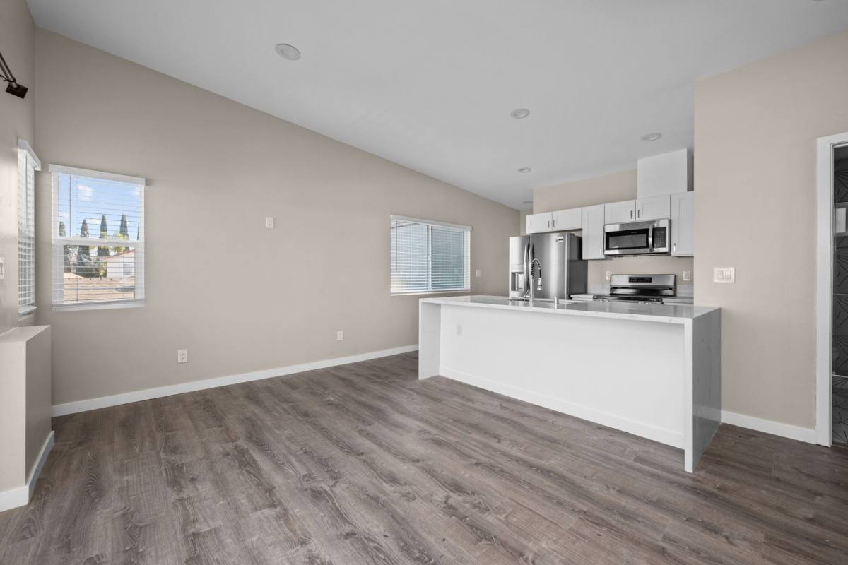 House for rent at 6211 Mesita Dr, San Diego, CA 92115