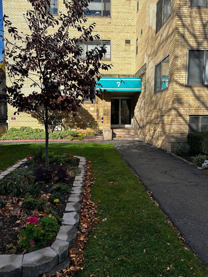Apartment for rent at 7 N Goodman St, Rochester, NY 14607