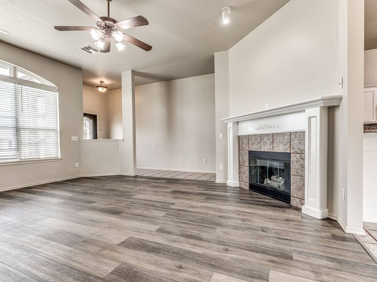 House for rent at 21862 Meadow Mist Court, Edmond, OK 73012