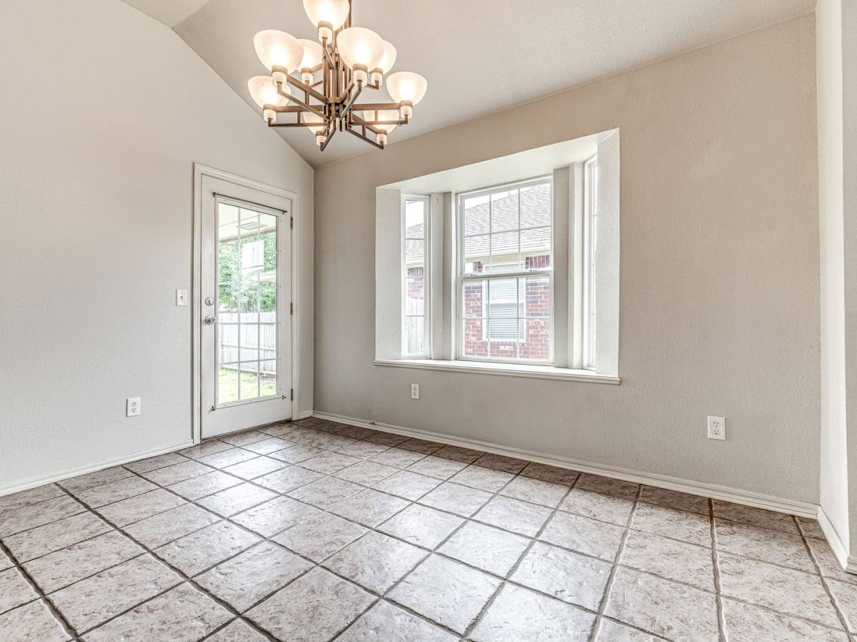 House for rent at 21862 Meadow Mist Court, Edmond, OK 73012