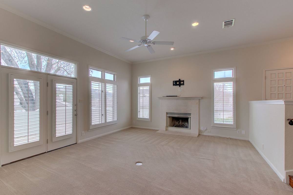House for rent at 4231 Westlake Dr, Austin, TX 78746