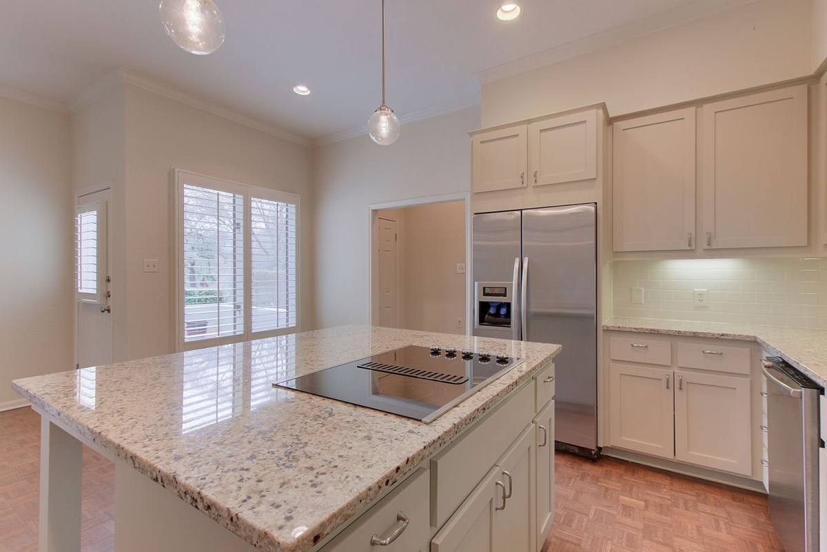 House for rent at 4231 Westlake Dr, Austin, TX 78746