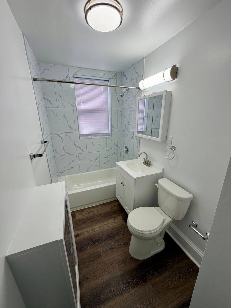Apartment for rent at 33 Ampere Plaza, East Orange, NJ 07017