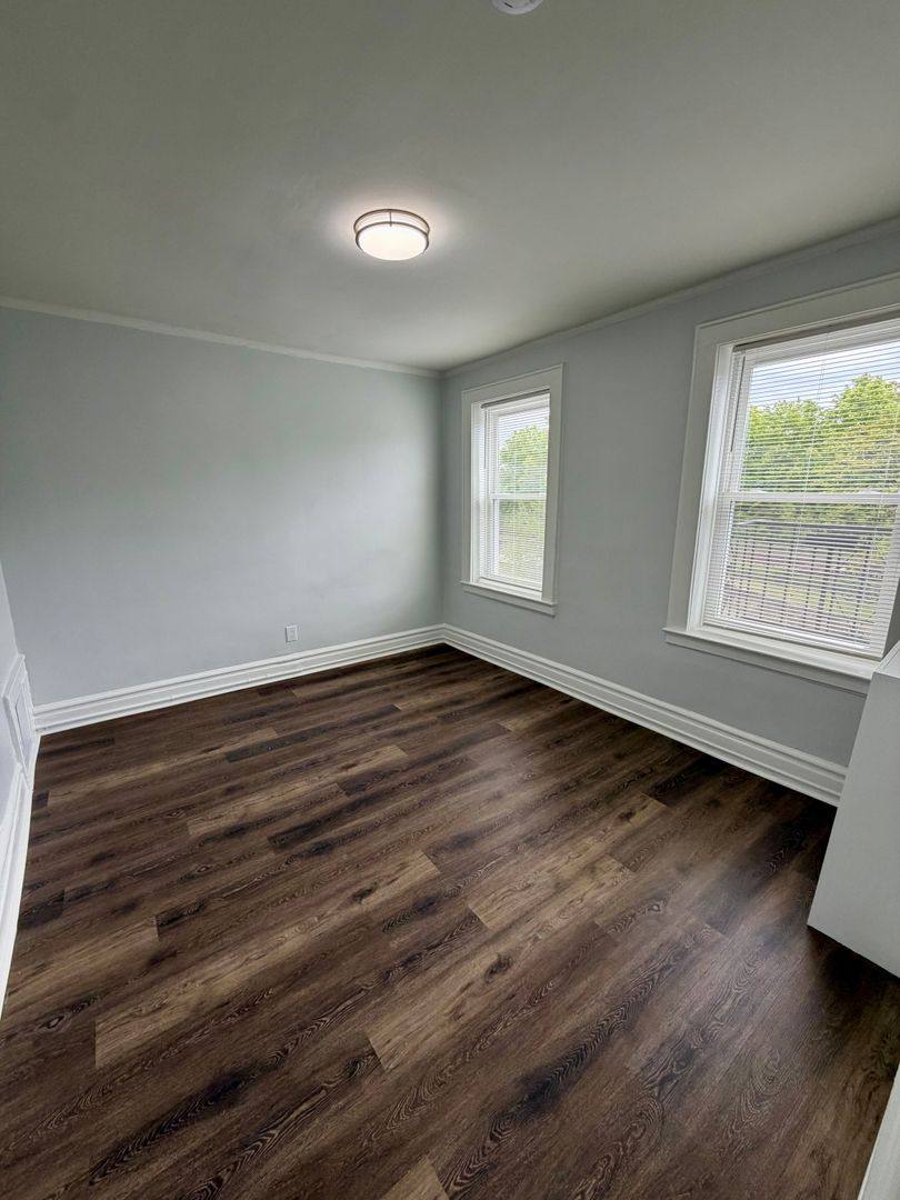 Apartment for rent at 33 Ampere Plaza, East Orange, NJ 07017