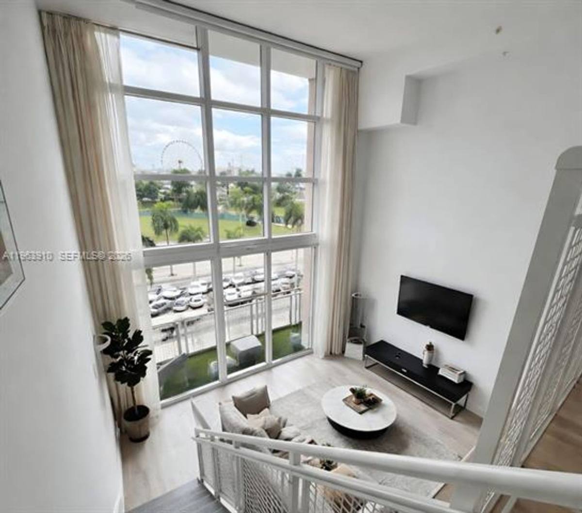 Apartment for rent at 253 NE 2nd St, Miami, FL 33132