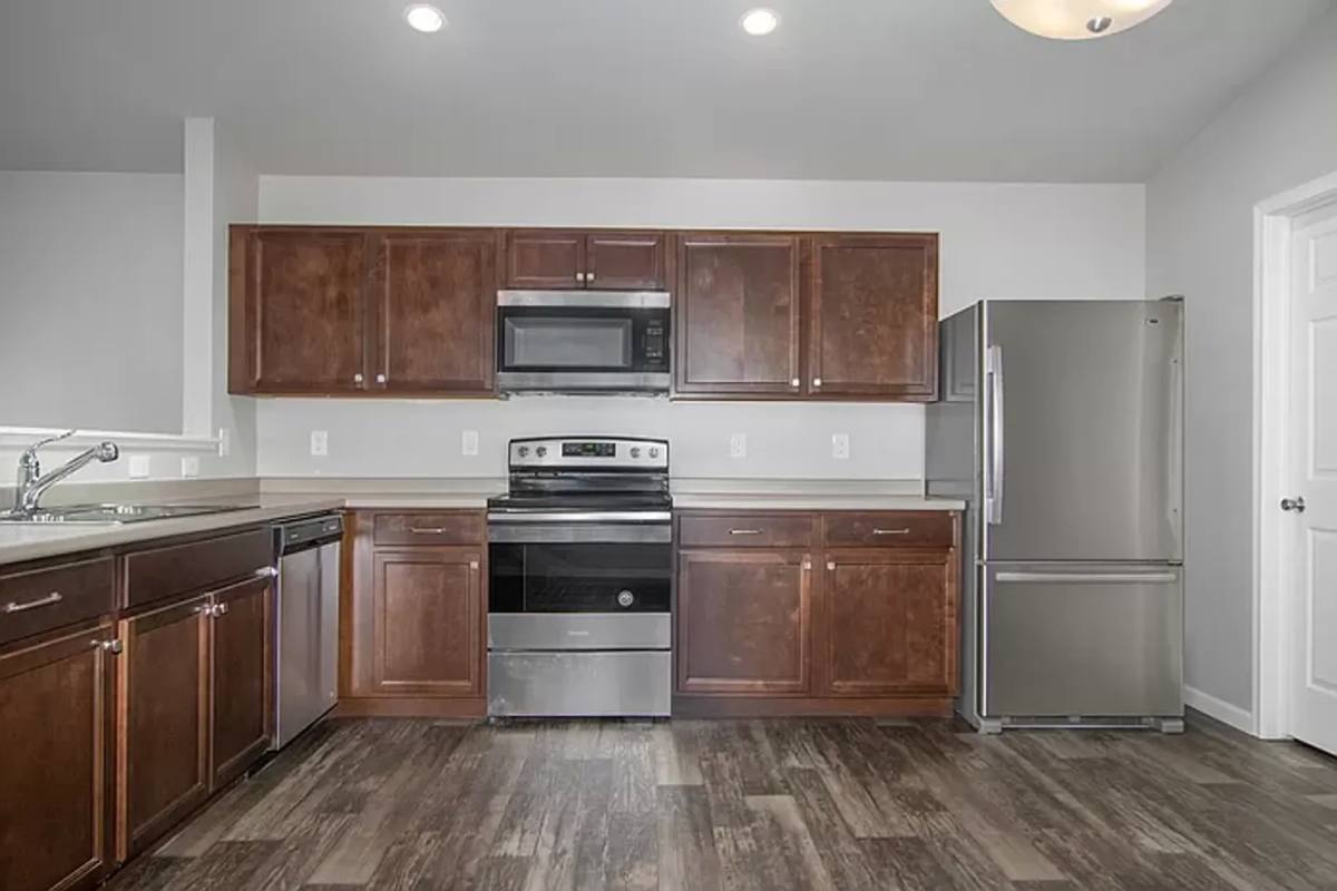 House for rent at 372 White Pine Court, Belding, MI 48809