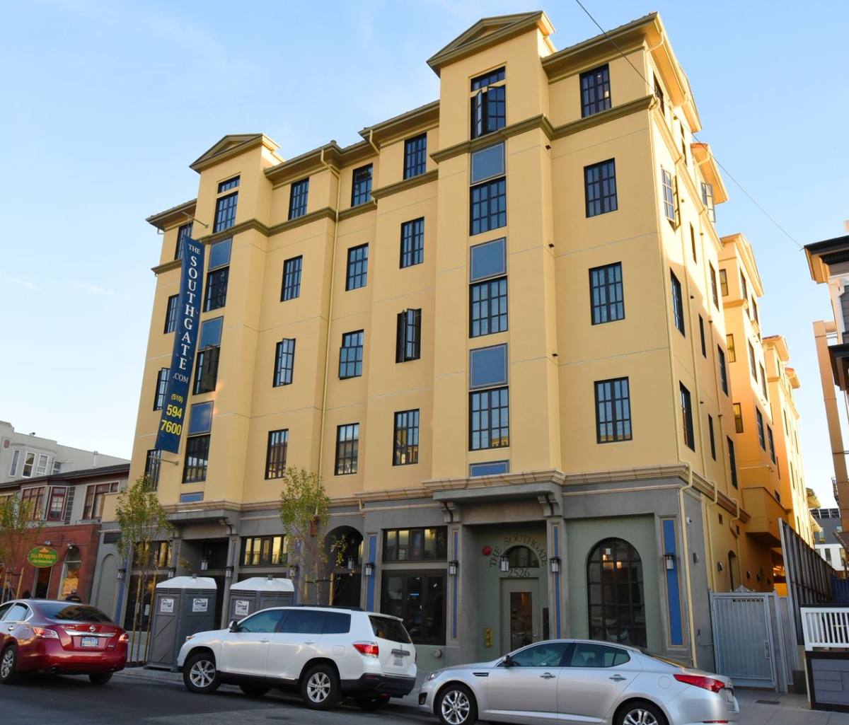 Apartment for rent at 2526 Durant Ave, Berkeley, CA 94704
