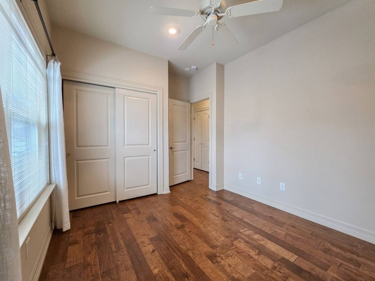 Apartment for rent at 4515 Ave G, Austin, TX 78751