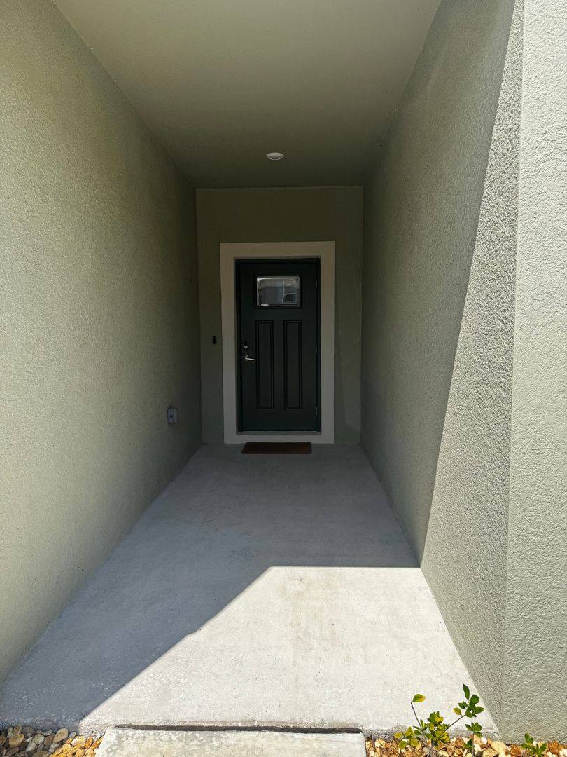 House for rent at 32067 Spiceberry St, San Antonio, FL 33576