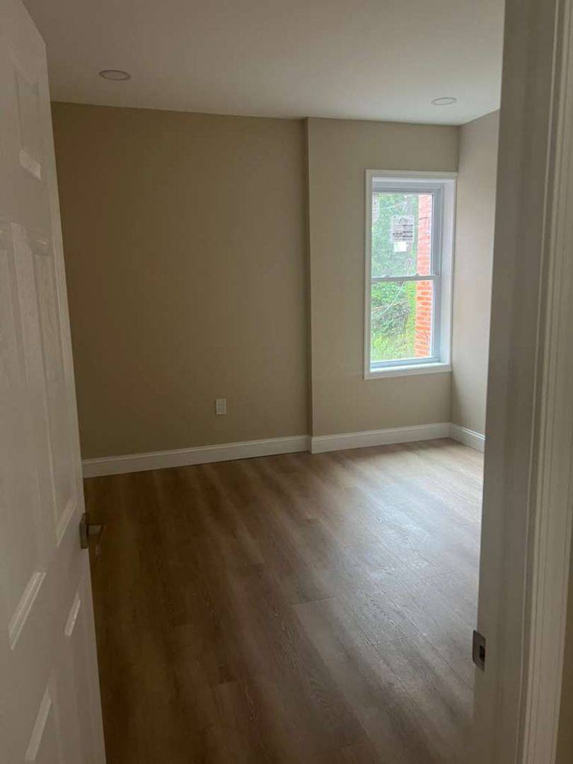 House for rent at 3712 Gelston Dr, Baltimore, MD 21229