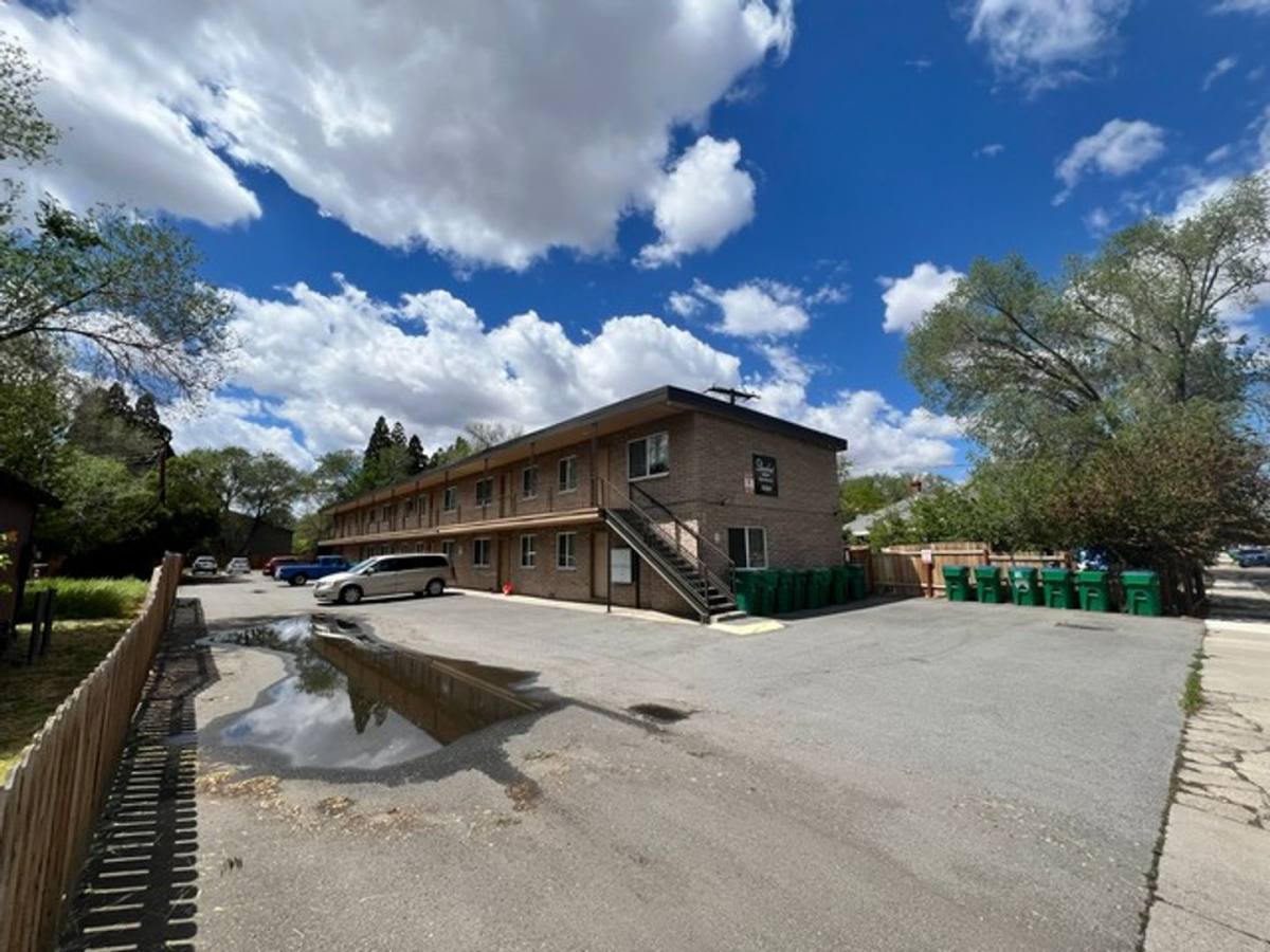 Apartment for rent at 333 Stanford Way, Sparks, NV 89431