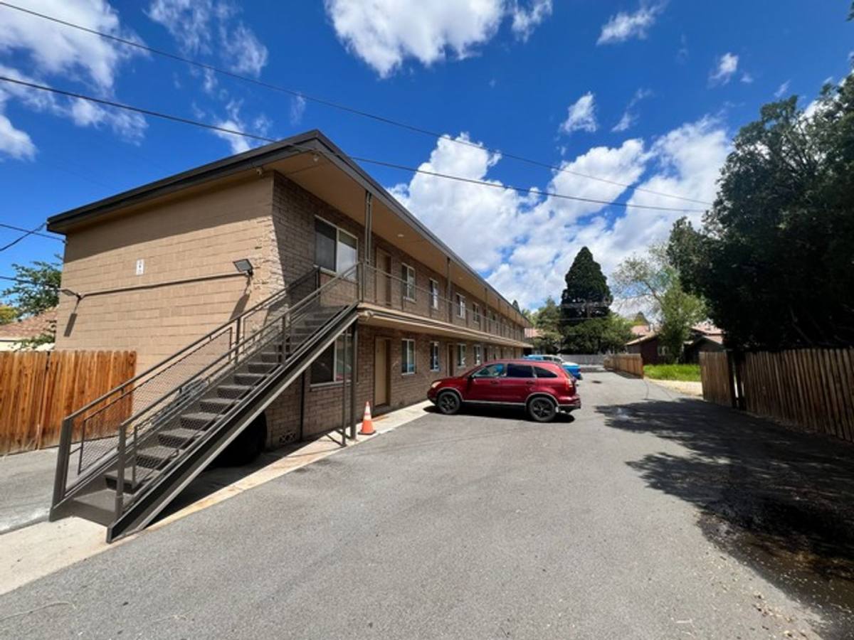 Apartment for rent at 333 Stanford Way, Sparks, NV 89431