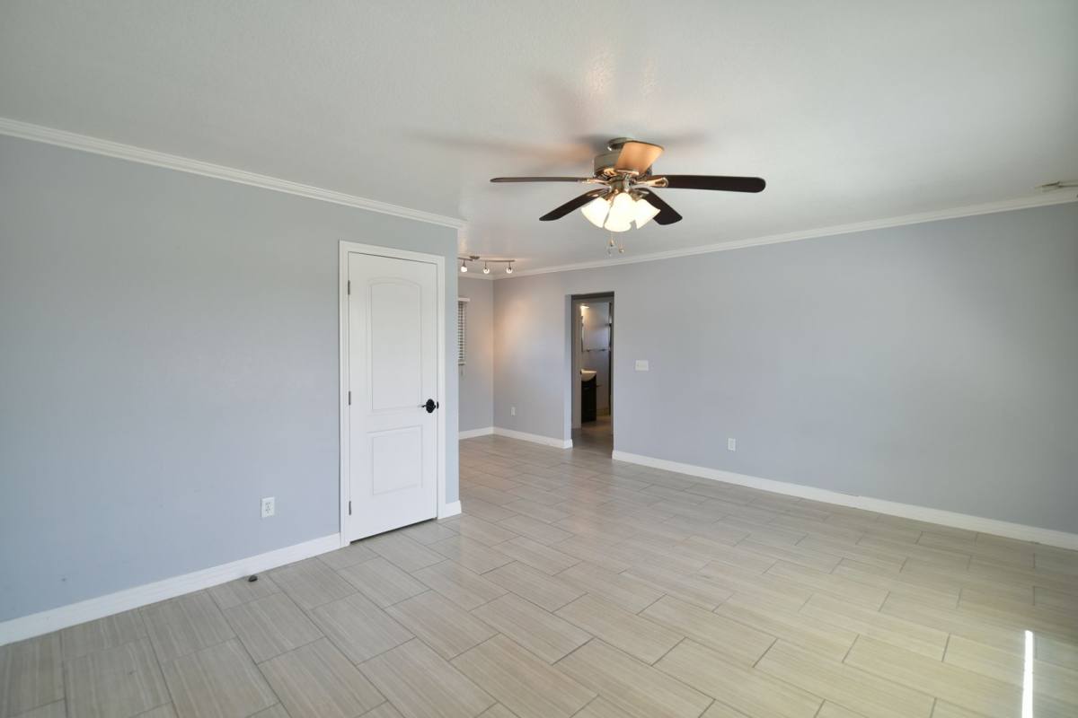 Apartment for rent at 1003 E Clark Ave, Las Vegas, NV 89101